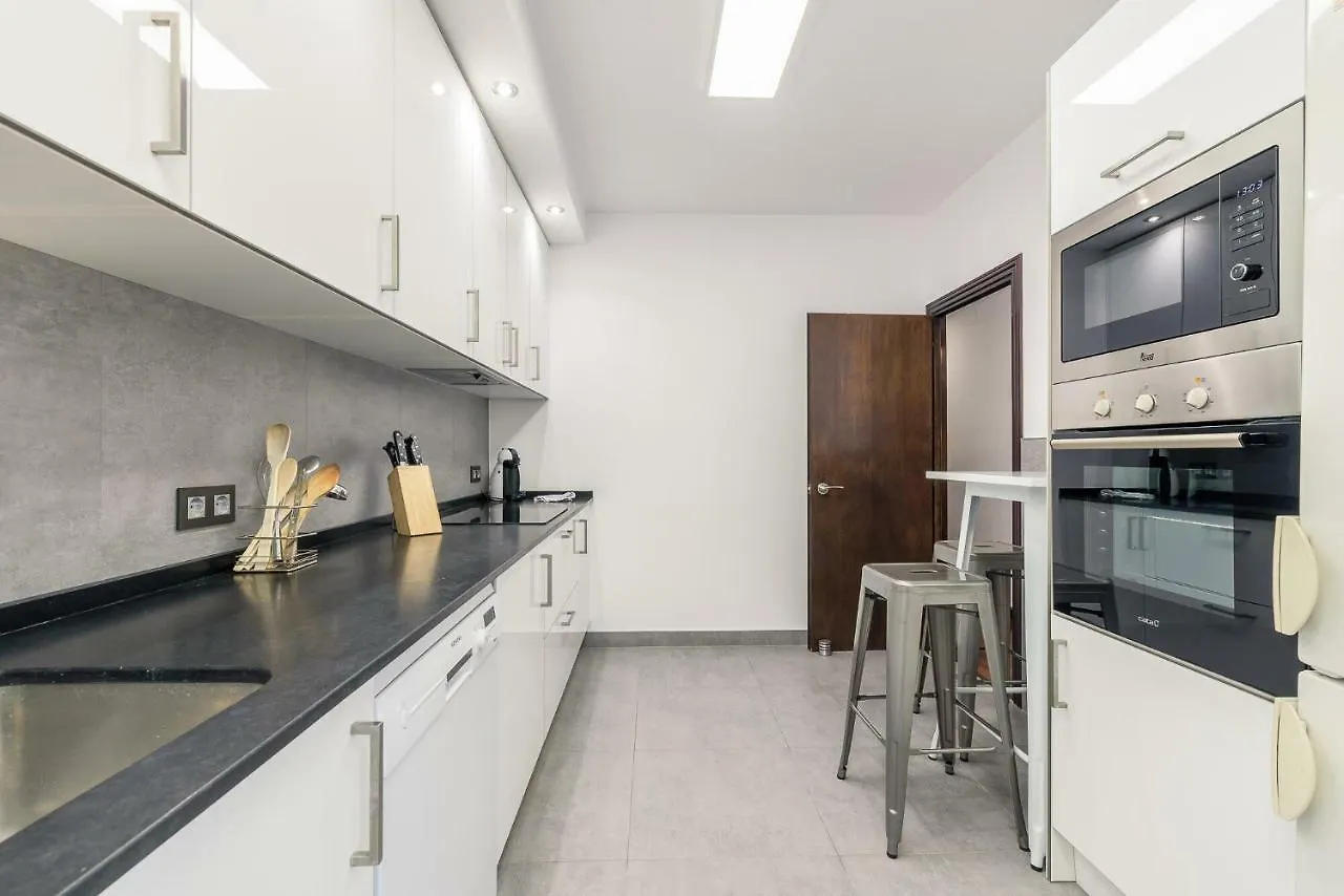 Puerto - Local Rentss Apartment San Sebastian Spain